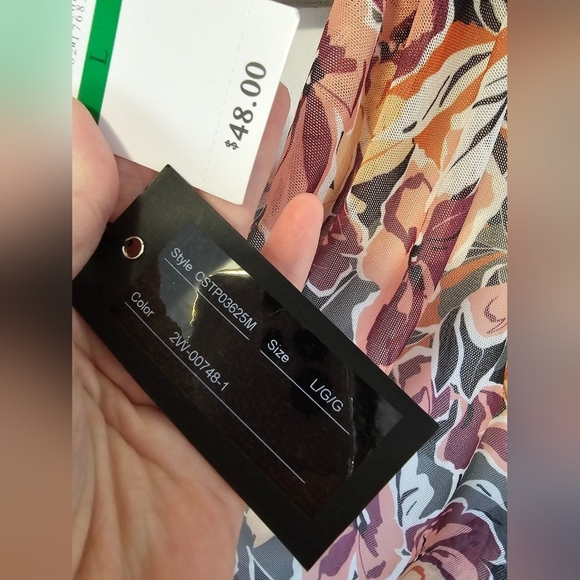 Cable & Gauge Side Cinch Sleeveless Blouse Women's Size Large NWT - Picture 3 of 10